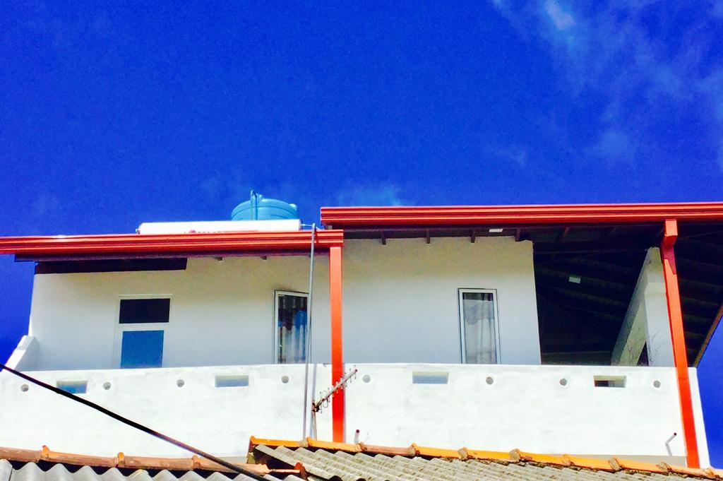 Hikkaduwa Family Inn Luaran gambar