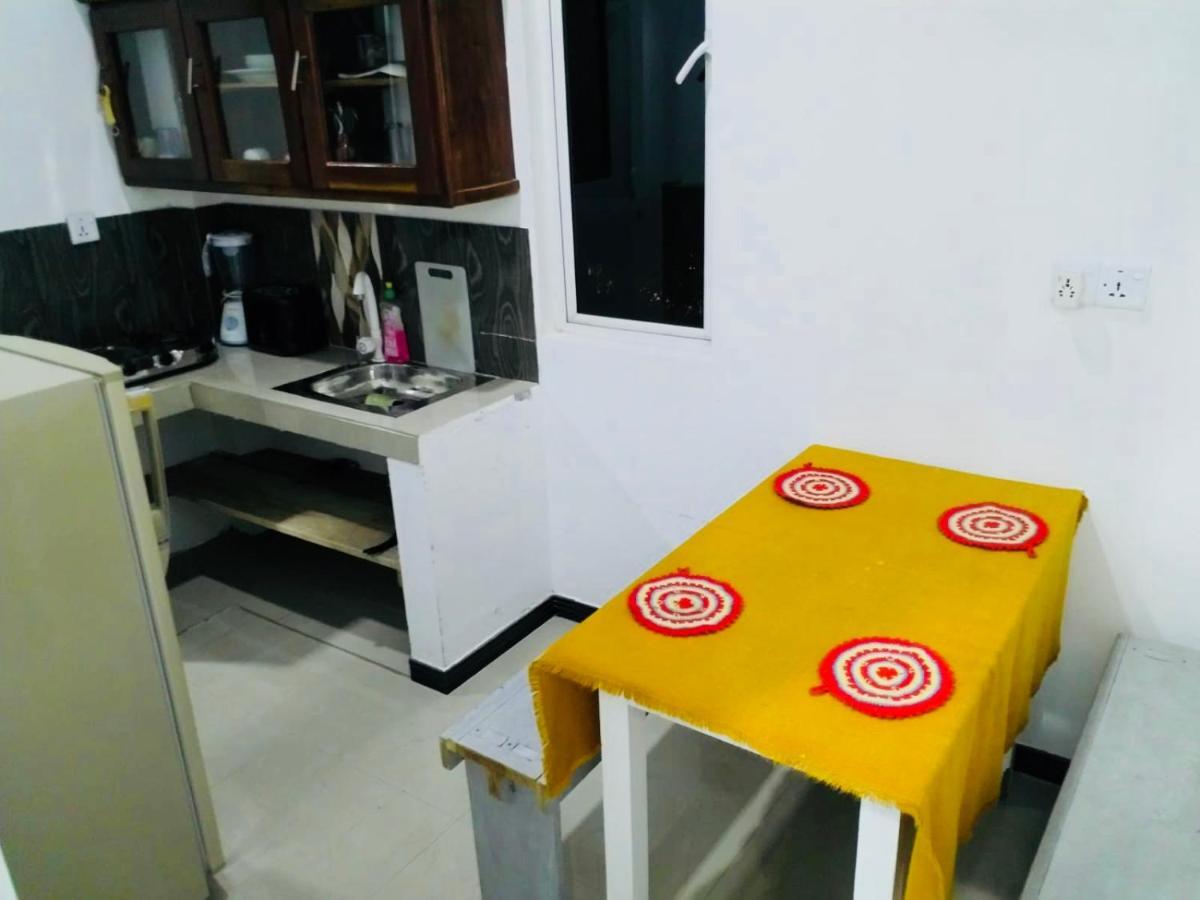 Hikkaduwa Family Inn Luaran gambar